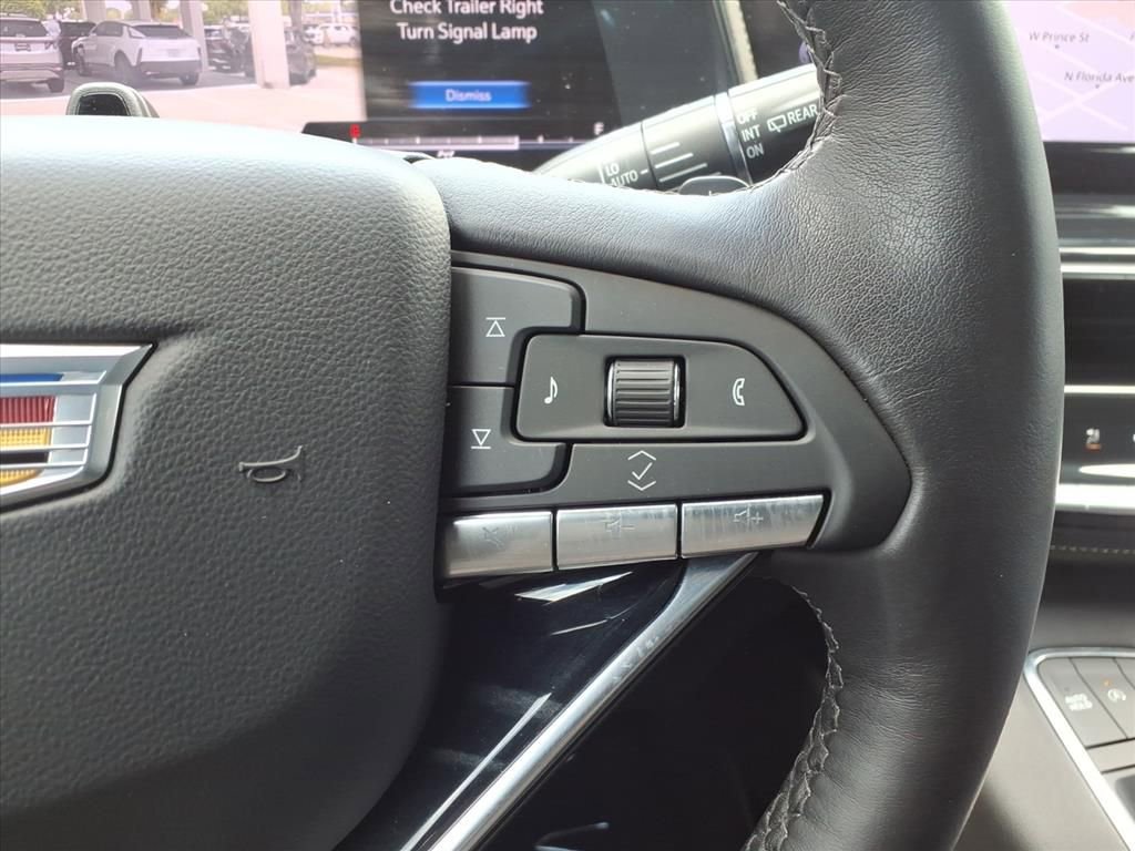 Used 2024 Cadillac Escalade Sport w/ LPO, ONYX Package AWD/4WD image 29