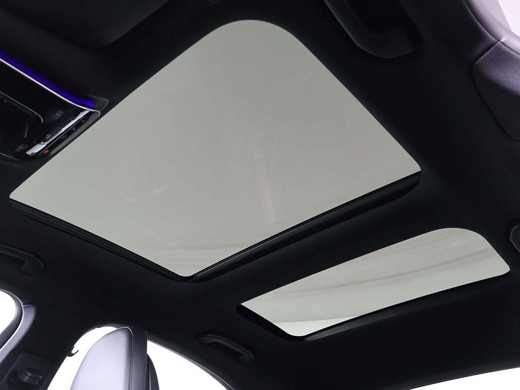 Used 2023 Mercedes-Benz C 300 C 300 image 18