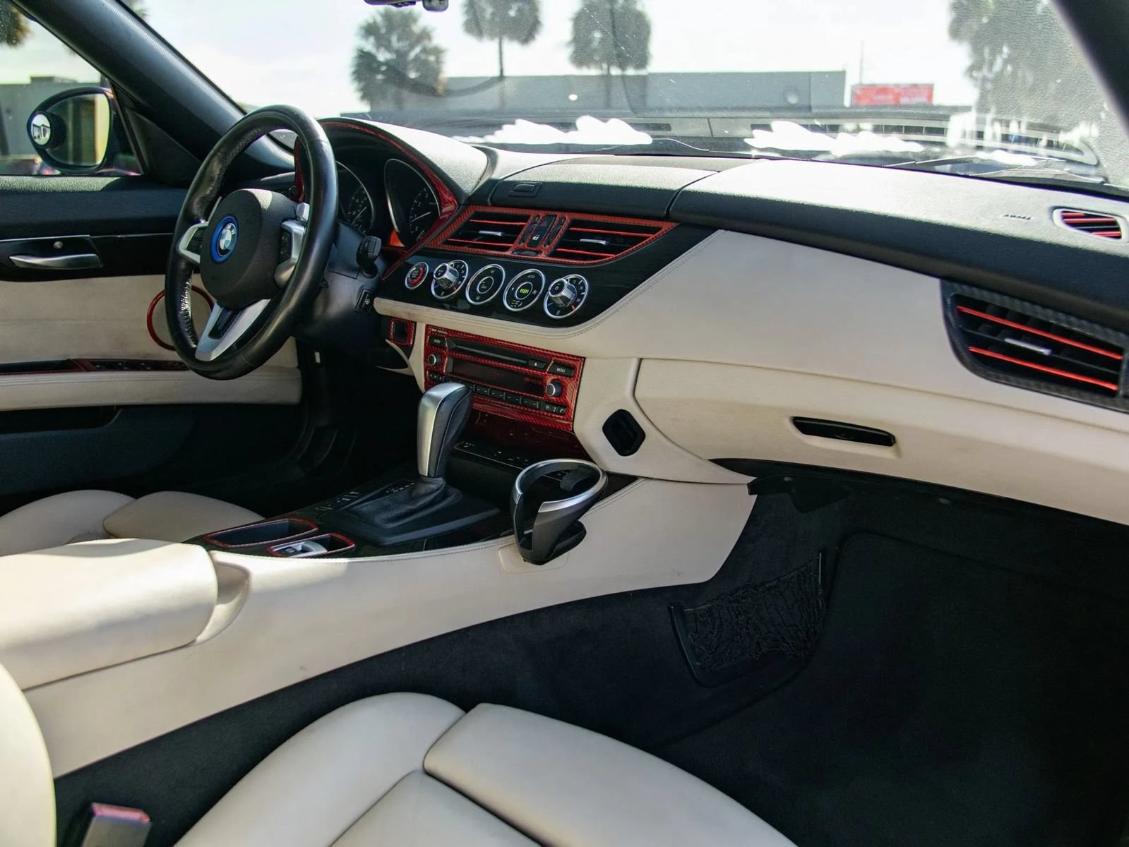 Used 2011 BMW Z4 sDrive30i RWD image 35