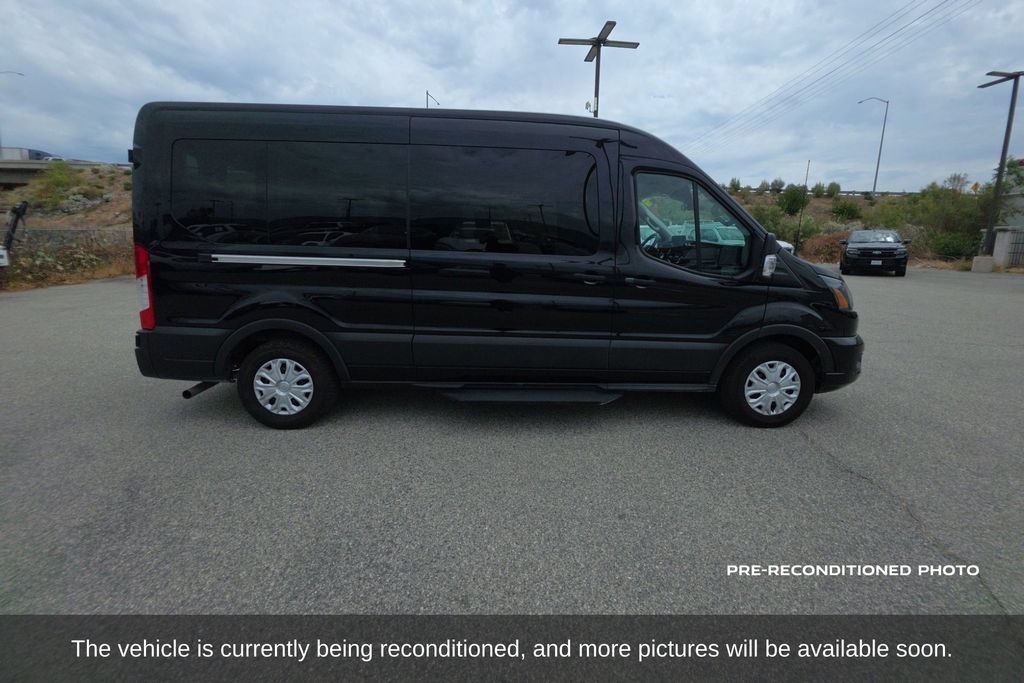 Used 2025 Ford Transit 350 XLT RWD image 4