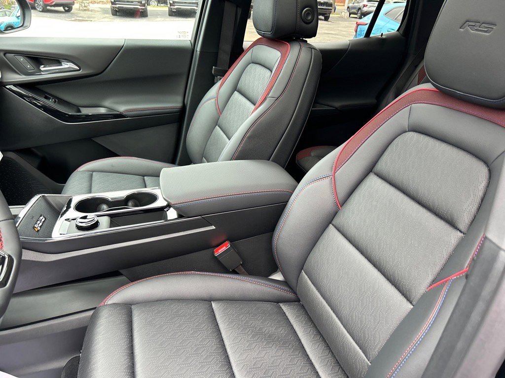 New 2026 Chevrolet Equinox RS w/ Convenience Package III image 5