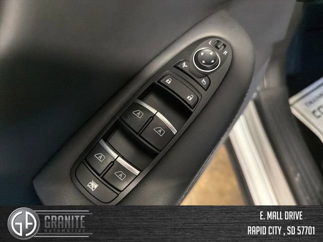 Used 2025 INFINITI QX50 Luxe image 31