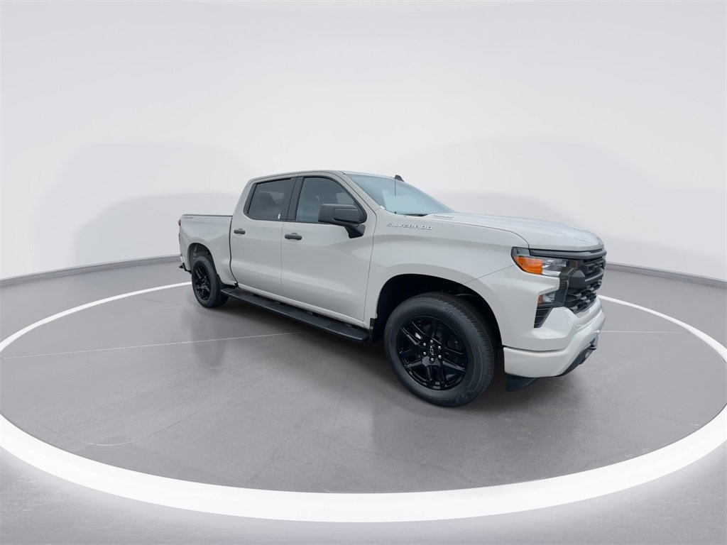 New 2026 Chevrolet Silverado 1500 Custom video 2