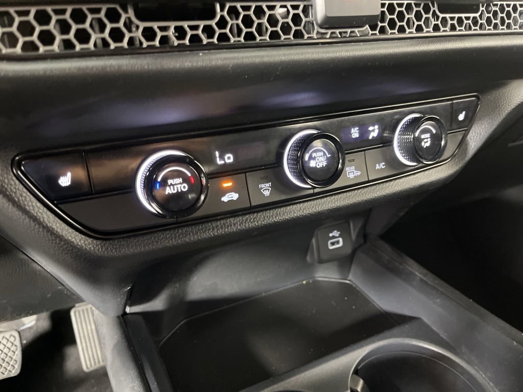 Certified 2024 Honda HR-V Sport image 30