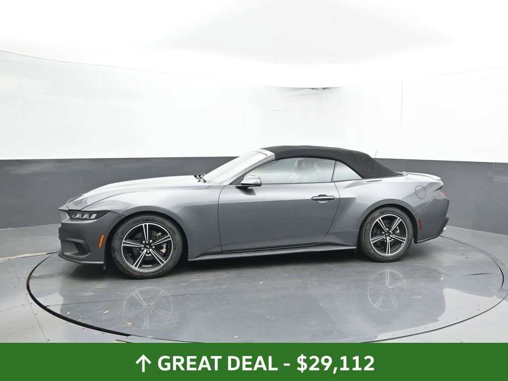 Used 2024 Ford Mustang Premium image 8