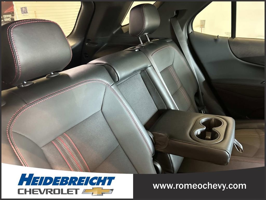 Certified 2024 Chevrolet Equinox RS w/ LPO, Floor Liner Package FWD image 33