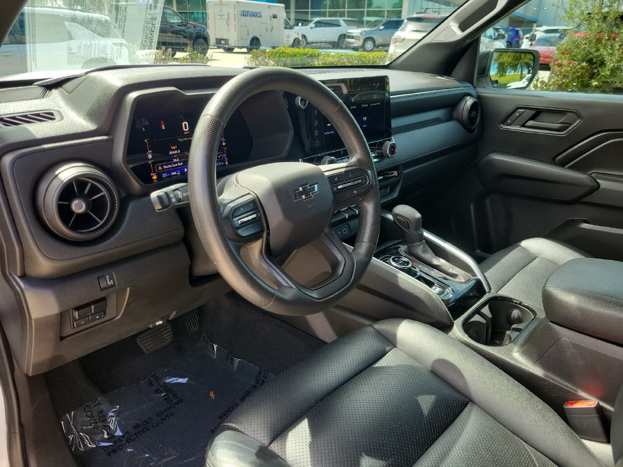 Used 2023 Chevrolet Colorado Trail Boss w/ Technology Package AWD/4WD image 14