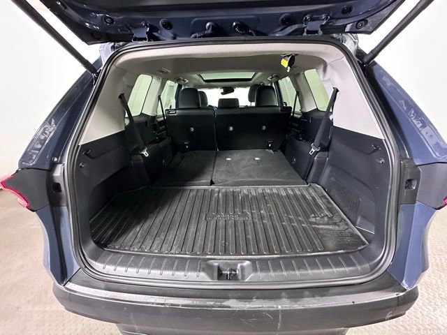 Used 2024 Toyota Grand Highlander XLE AWD/4WD image 15