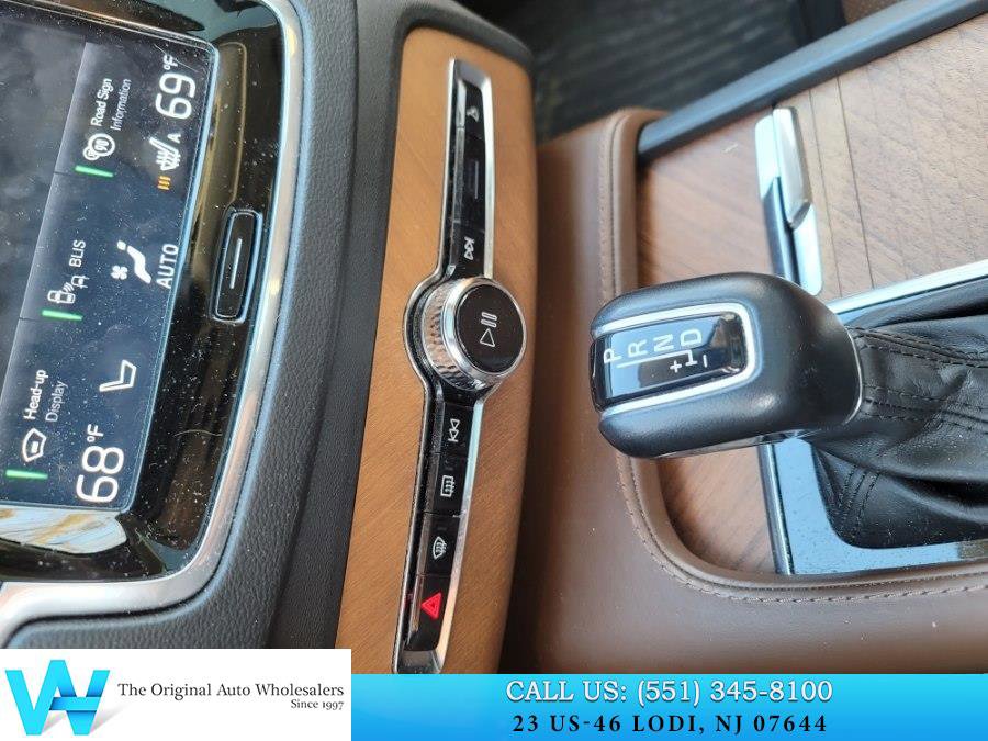 Used 2019 Volvo XC90 T6 Inscription w/ Luxury Package image 25