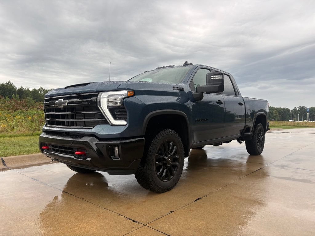 New 2026 Chevrolet Silverado 2500 LT w/ Trail Boss Package AWD/4WD image 1