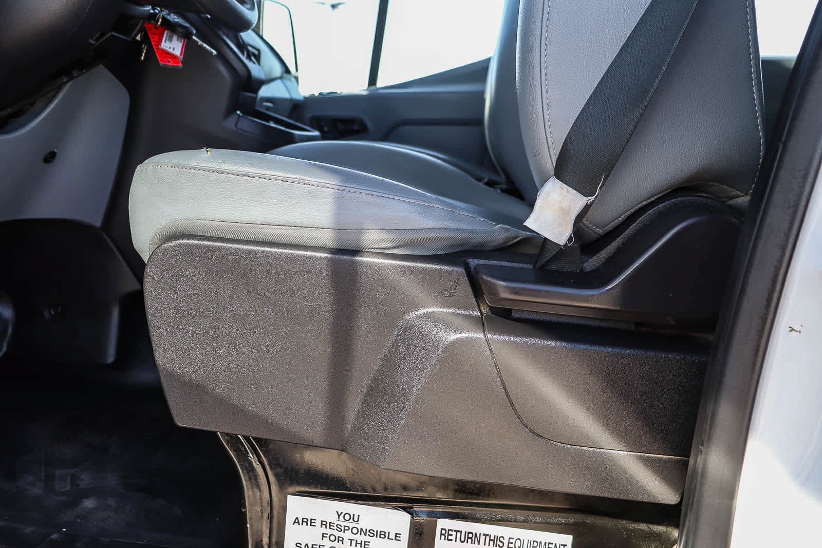 Used 2018 Ford Transit 350 XL RWD image 21