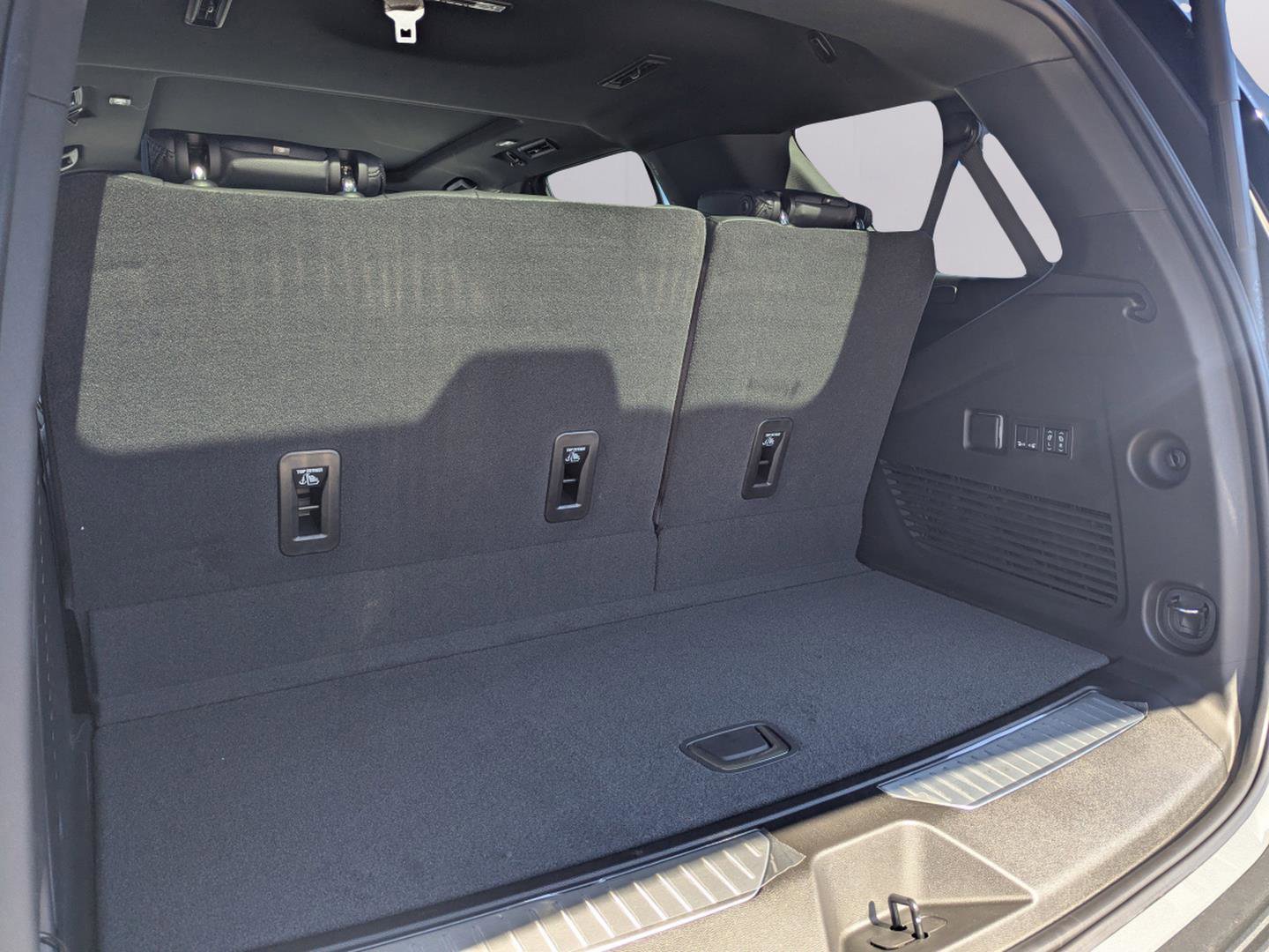 New 2026 Chevrolet Tahoe High Country image 23