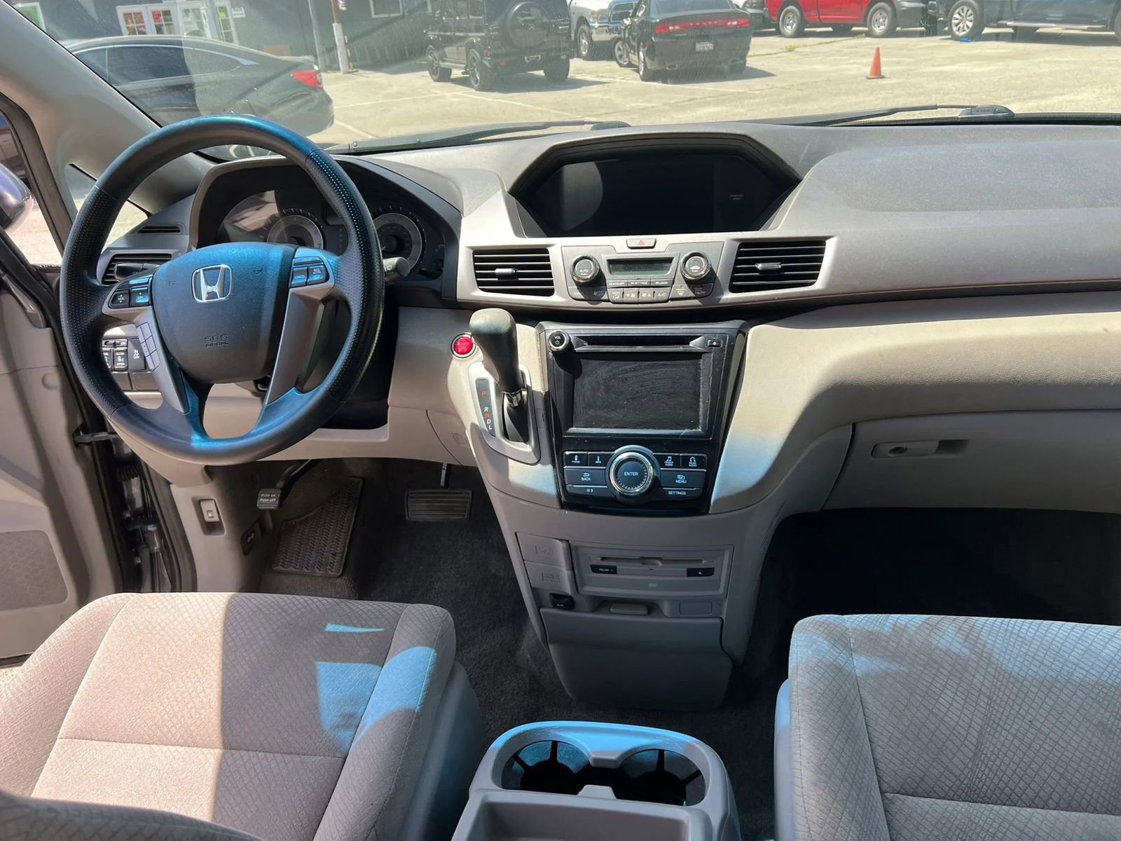 Used 2016 Honda Odyssey SE image 13