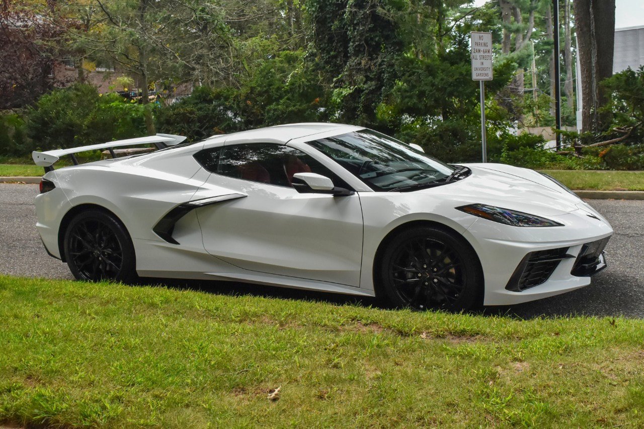 Used 2025 Chevrolet Corvette Stingray Coupe w/ Battery Protection Package RWD image 10