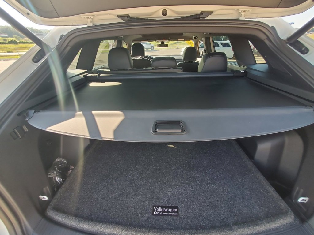 Used 2022 Volkswagen Atlas Cross Sport SEL Premium R-Line image 21