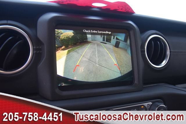 Used 2018 Jeep Wrangler Unlimited Sahara AWD/4WD image 38