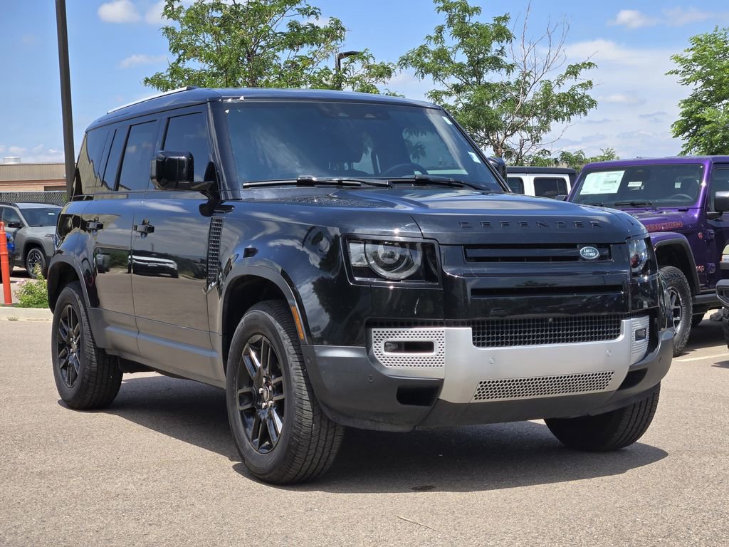 Used 2025 Land Rover Defender 110 S AWD/4WD image 2