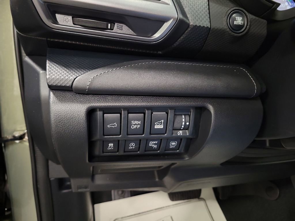 Used 2021 Subaru Forester Touring image 23
