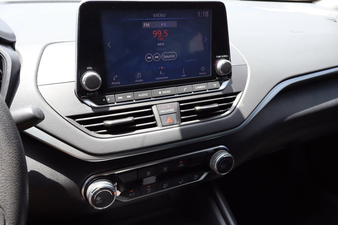 Used 2022 Nissan Altima 2.5 SV AWD/4WD image 6