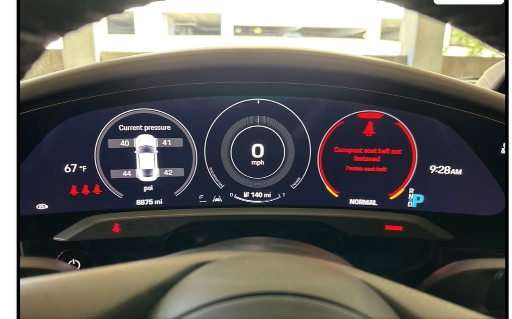Used 2021 Porsche Taycan Turbo S AWD/4WD image 10