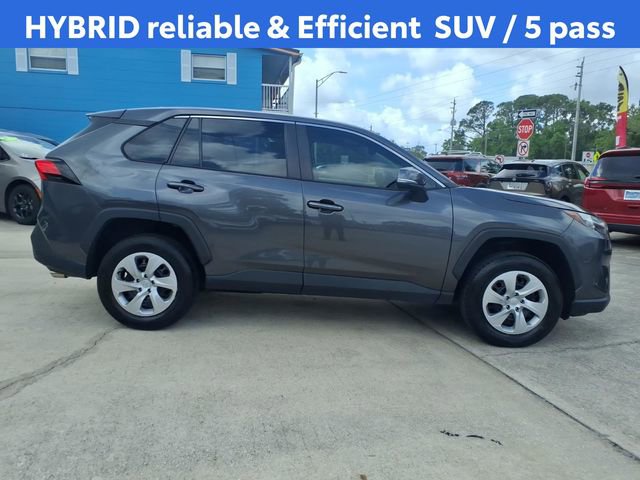 Used 2023 Toyota RAV4 LE FWD image 22