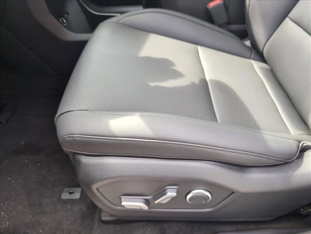 New 2026 Hyundai Santa Fe SEL w/ Tow & Go Package FWD image 4