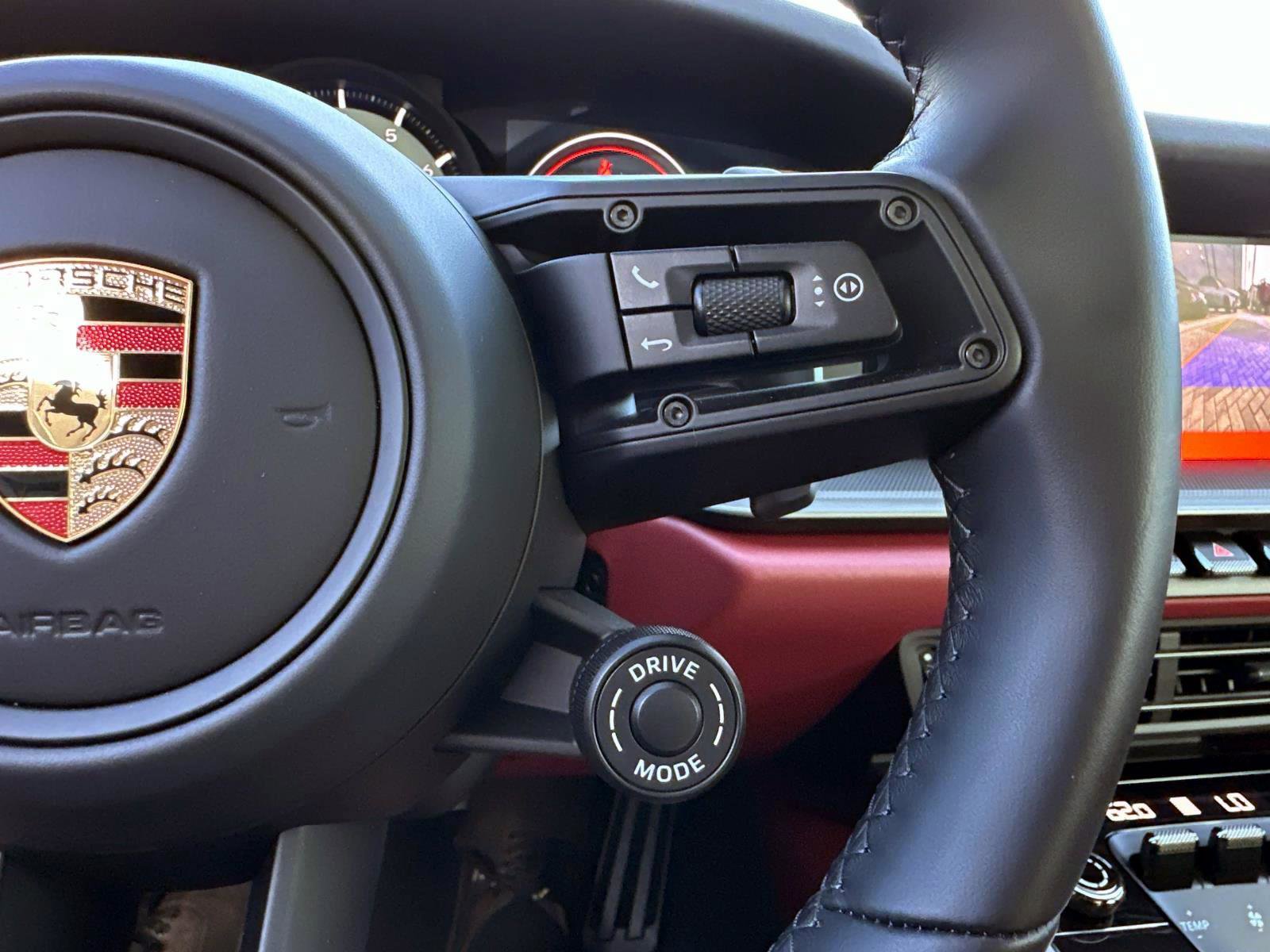 Used 2024 Porsche 911 Carrera S image 27
