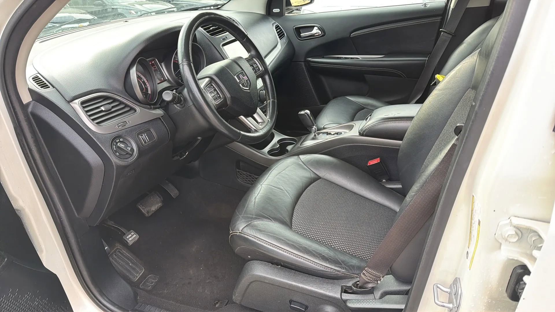 Used 2017 Dodge Journey Crossroad w/ Popular Equipment Group image 22