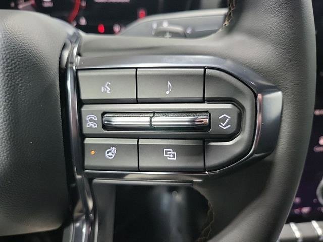 New 2026 GMC Terrain AT4 w/ Convenience Package III image 23