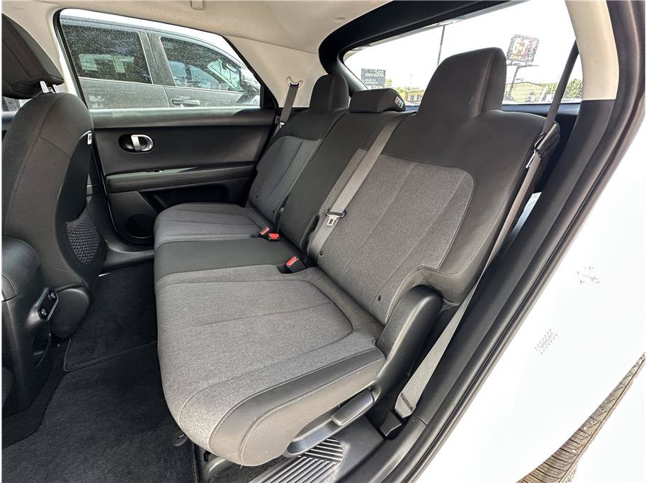 Used 2024 Hyundai Ioniq 5 SEL AWD/4WD image 16