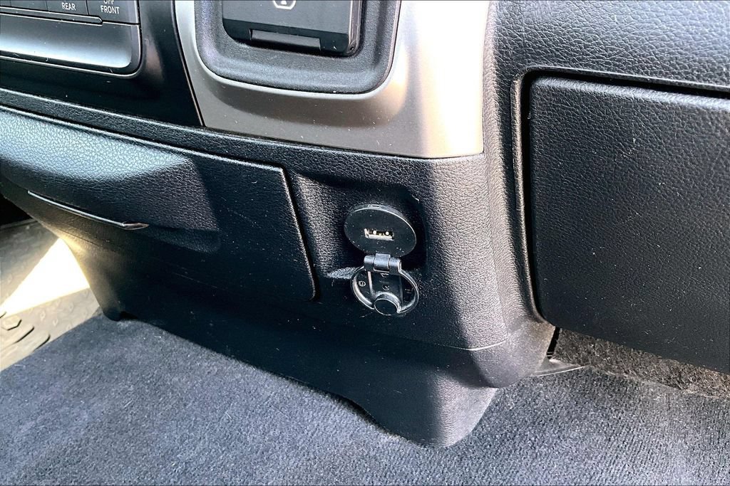 Used 2018 RAM 1500 Big Horn AWD/4WD image 17