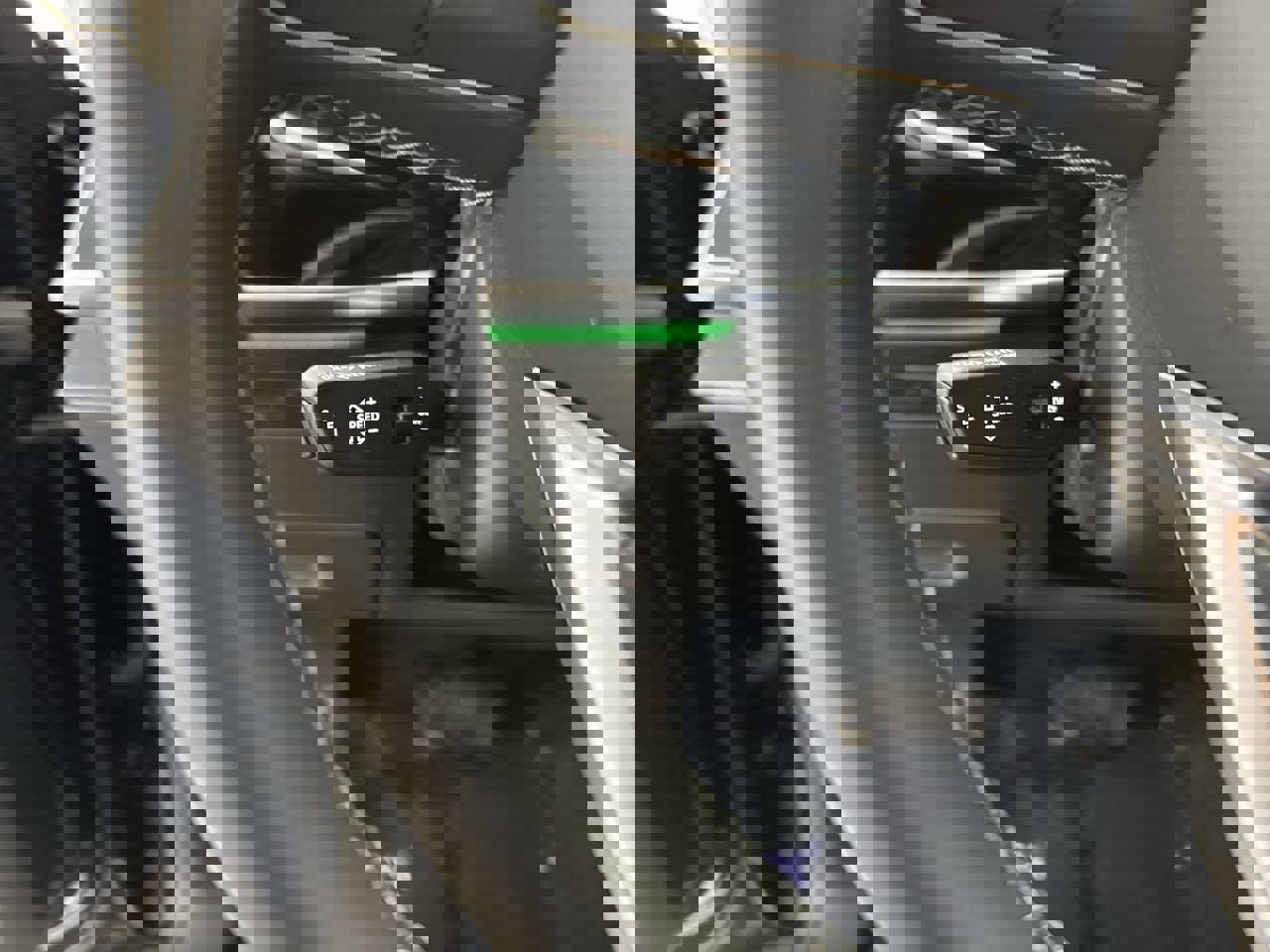 Used 2025 Audi Q8 Premium Plus w/ Premium Plus Package image 15