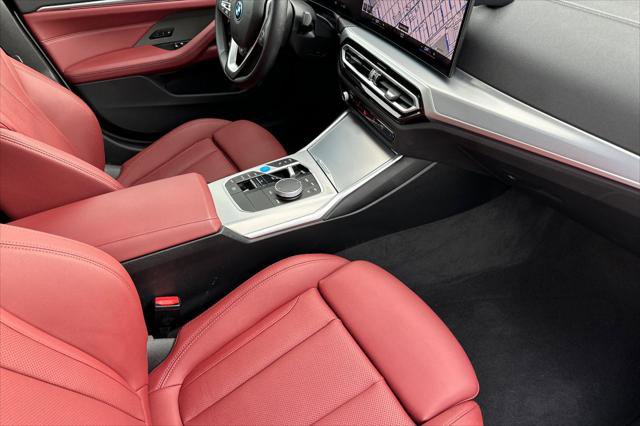 Used 2023 BMW i4 eDrive35 image 14