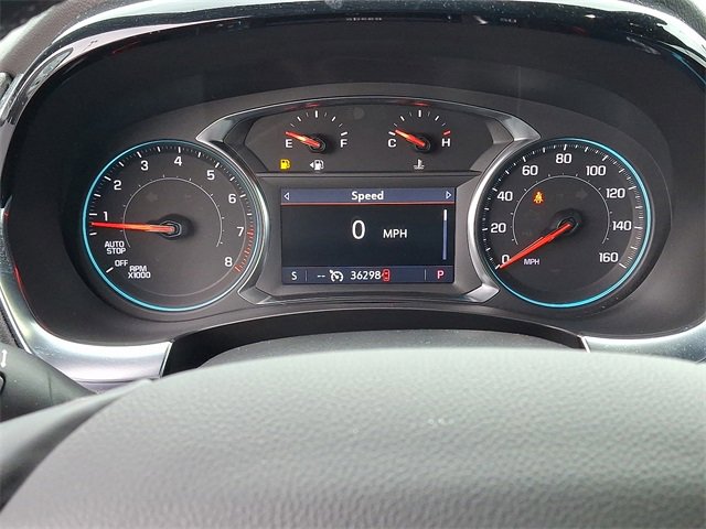 Used 2023 Chevrolet Traverse LT image 17