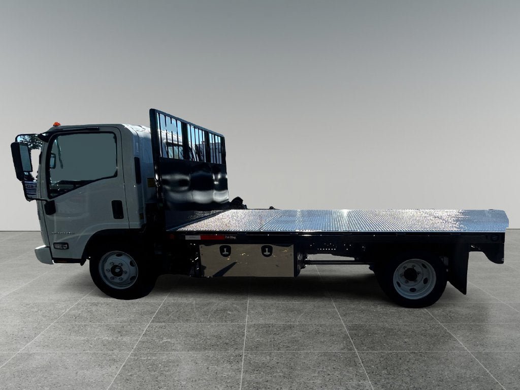 New 2024 Chevrolet Low Cab Forward RWD image 4