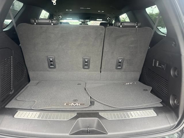 Used 2023 GMC Yukon Denali AWD/4WD image 28
