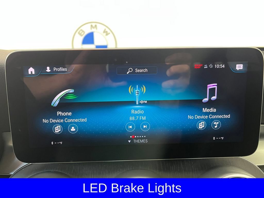 Used 2022 Mercedes-Benz GLC 300 4MATIC image 5