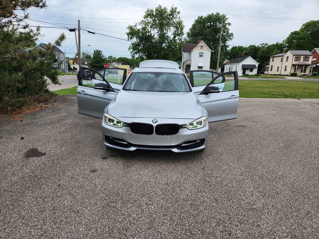 Used 2014 BMW 328i xDrive Sedan AWD/4WD image 12