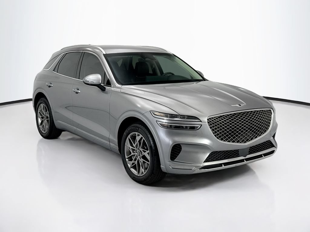 Used 2025 Genesis GV70 2.5T AWD/4WD image 3