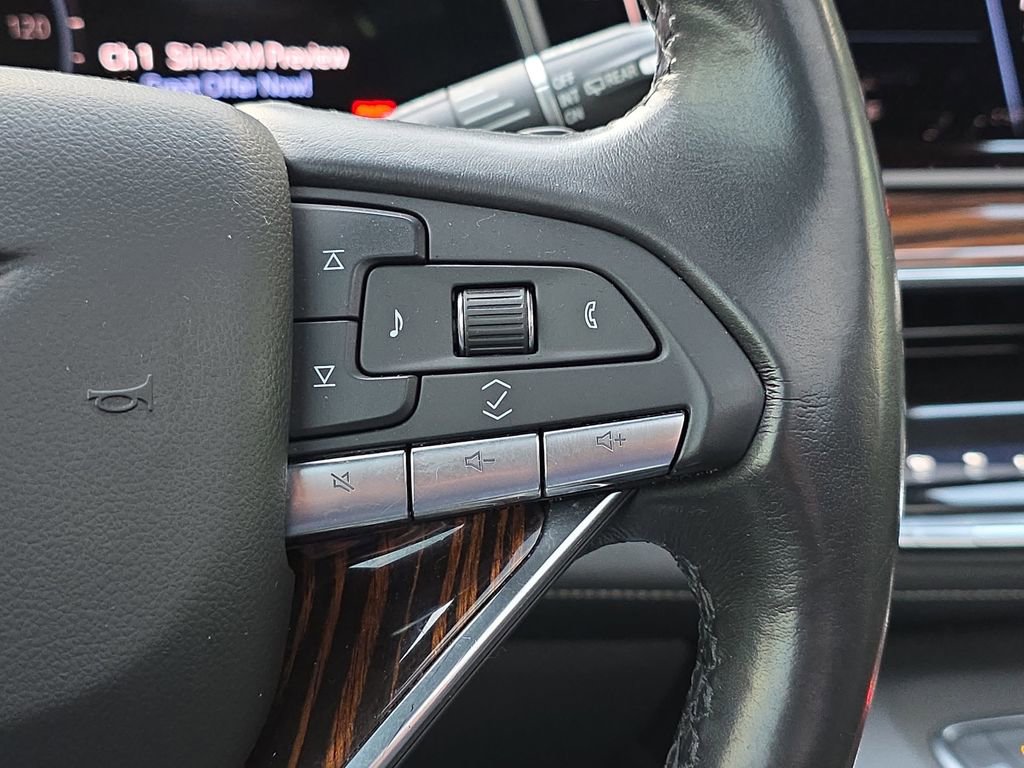 Used 2021 Cadillac Escalade ESV Premium Luxury w/ Performance Package image 22