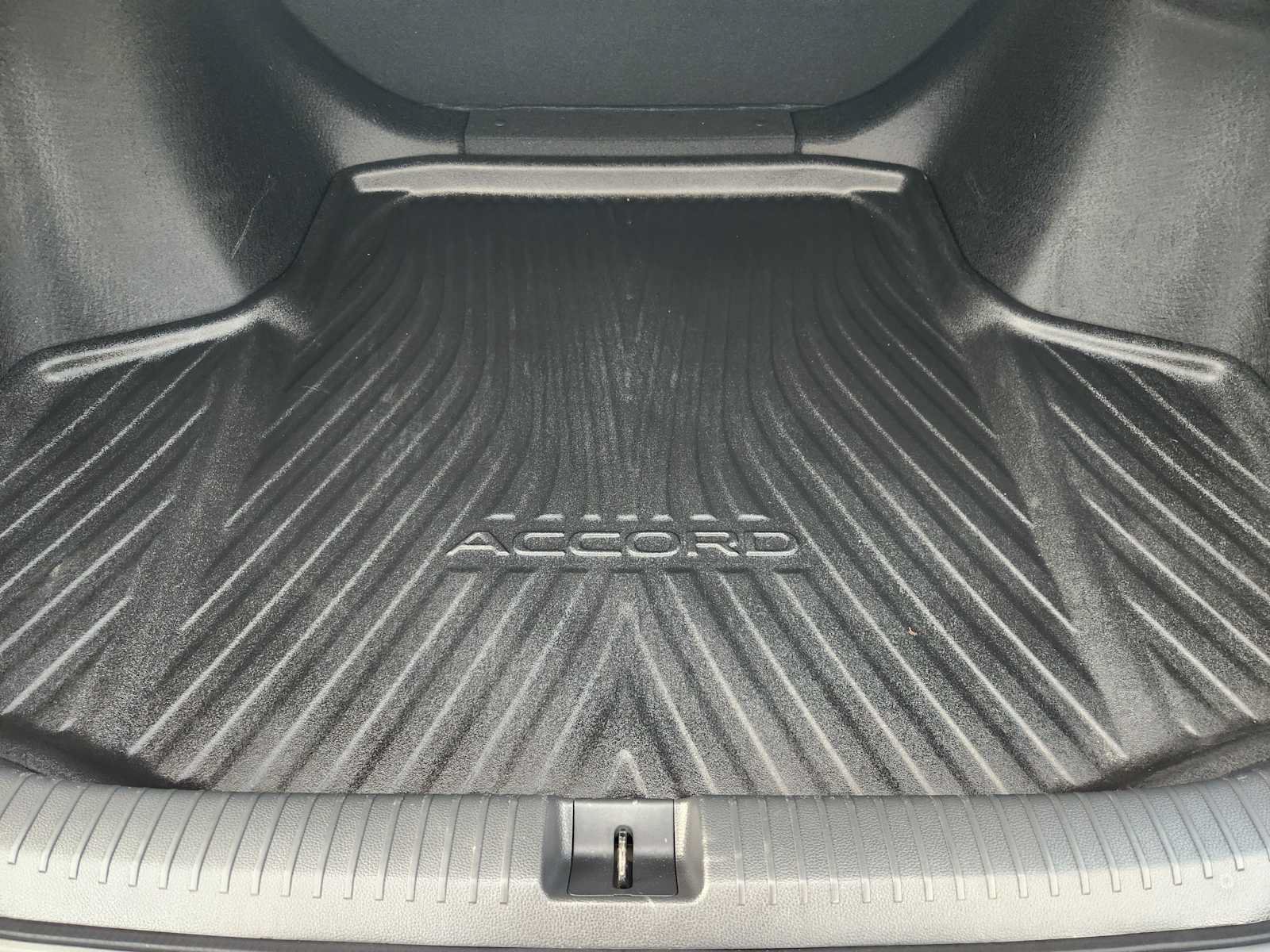 Certified 2024 Honda Accord LX image 31