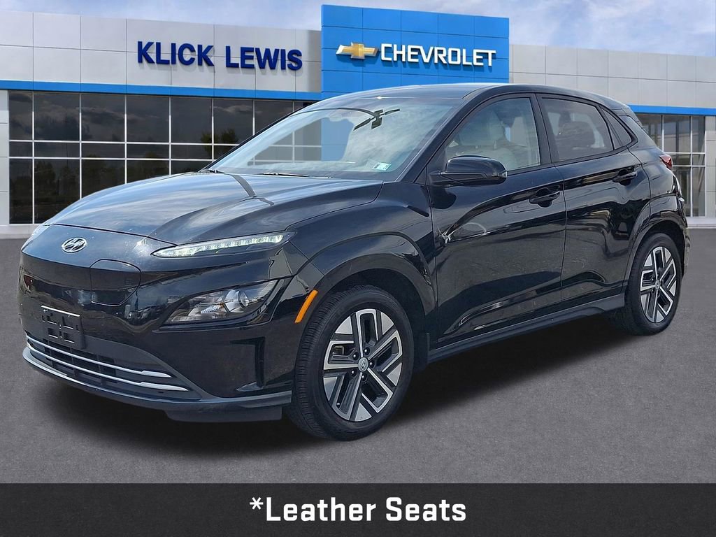 Used 2023 Hyundai Kona SE image 3