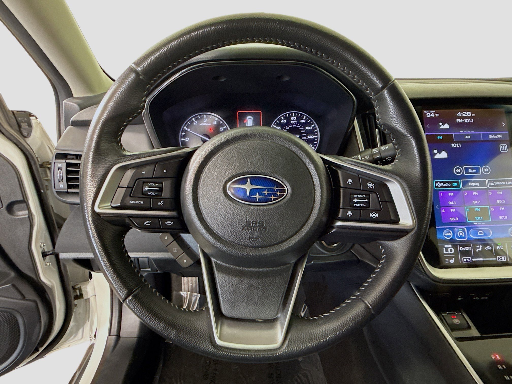 Used 2022 Subaru Outback Premium AWD/4WD image 13
