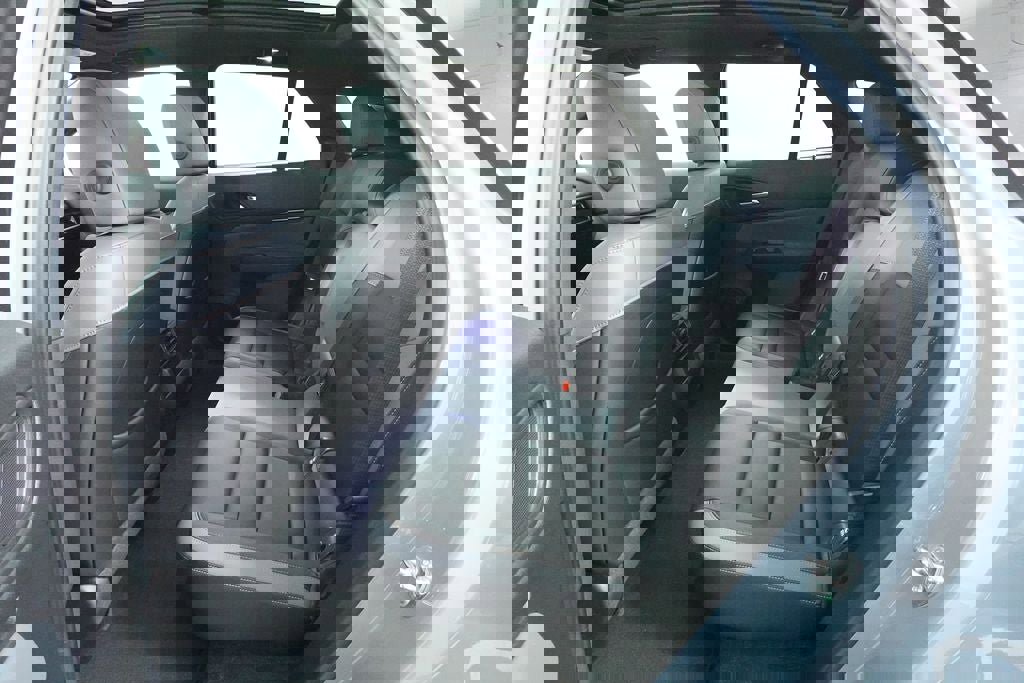 Used 2025 Honda Prologue Touring image 25