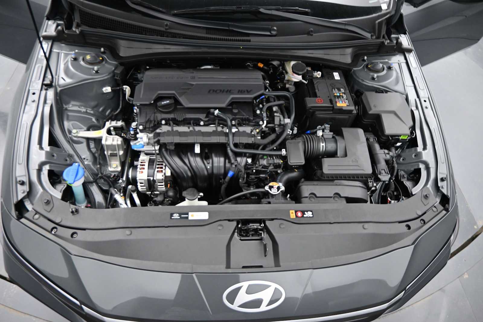 New 2026 Hyundai Elantra SEL Sport FWD image 25
