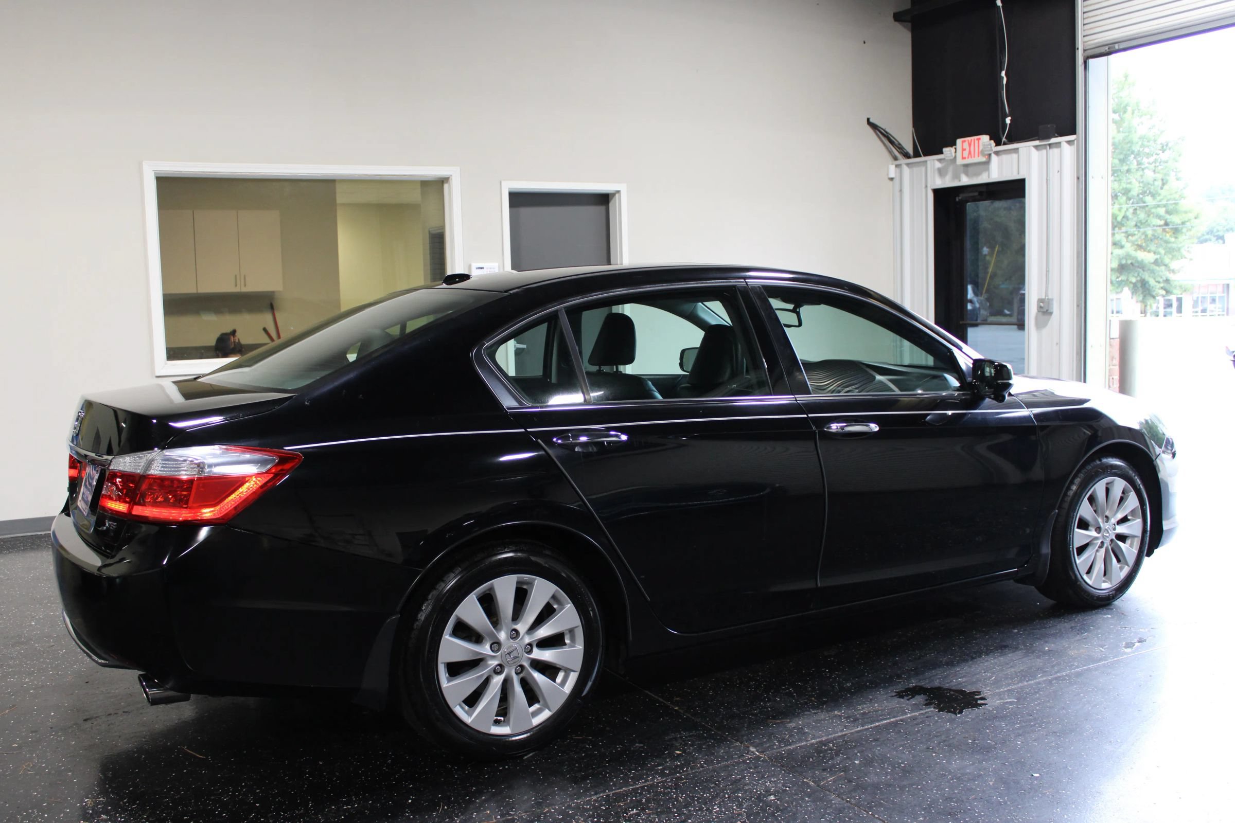 Used 2014 Honda Accord EX-L image 3