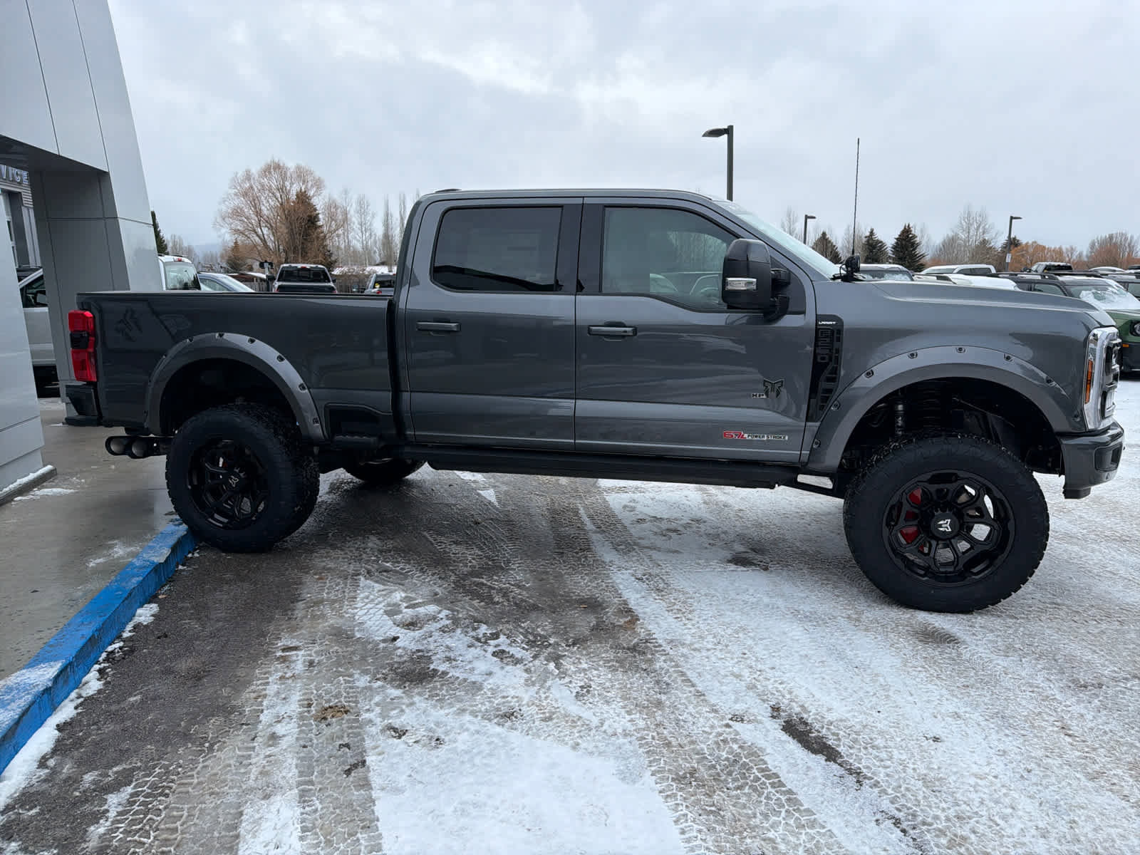 New 2026 Ford F250 Lariat w/ Black Appearance Package image 30