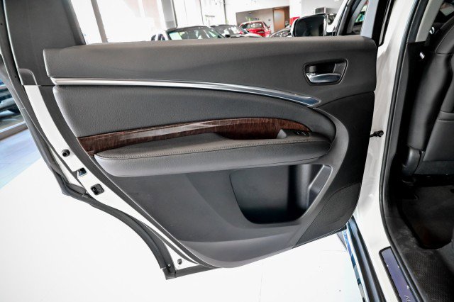 Used 2019 Acura MDX SH-AWD image 24
