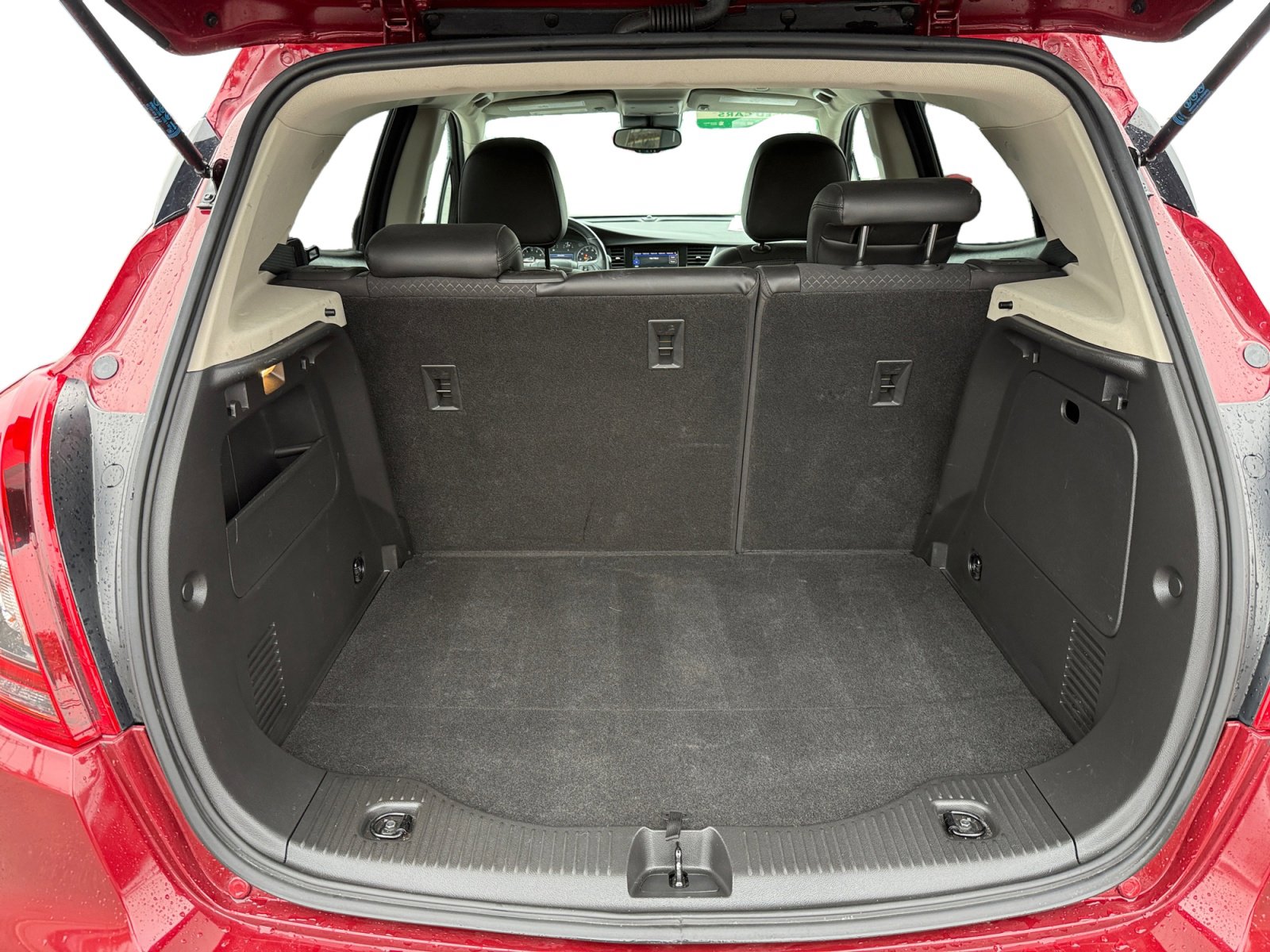 Used 2022 Buick Encore Preferred w/ Safety Package image 17