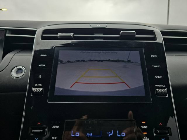 Used 2022 Hyundai Santa Cruz SEL Premium AWD/4WD image 9